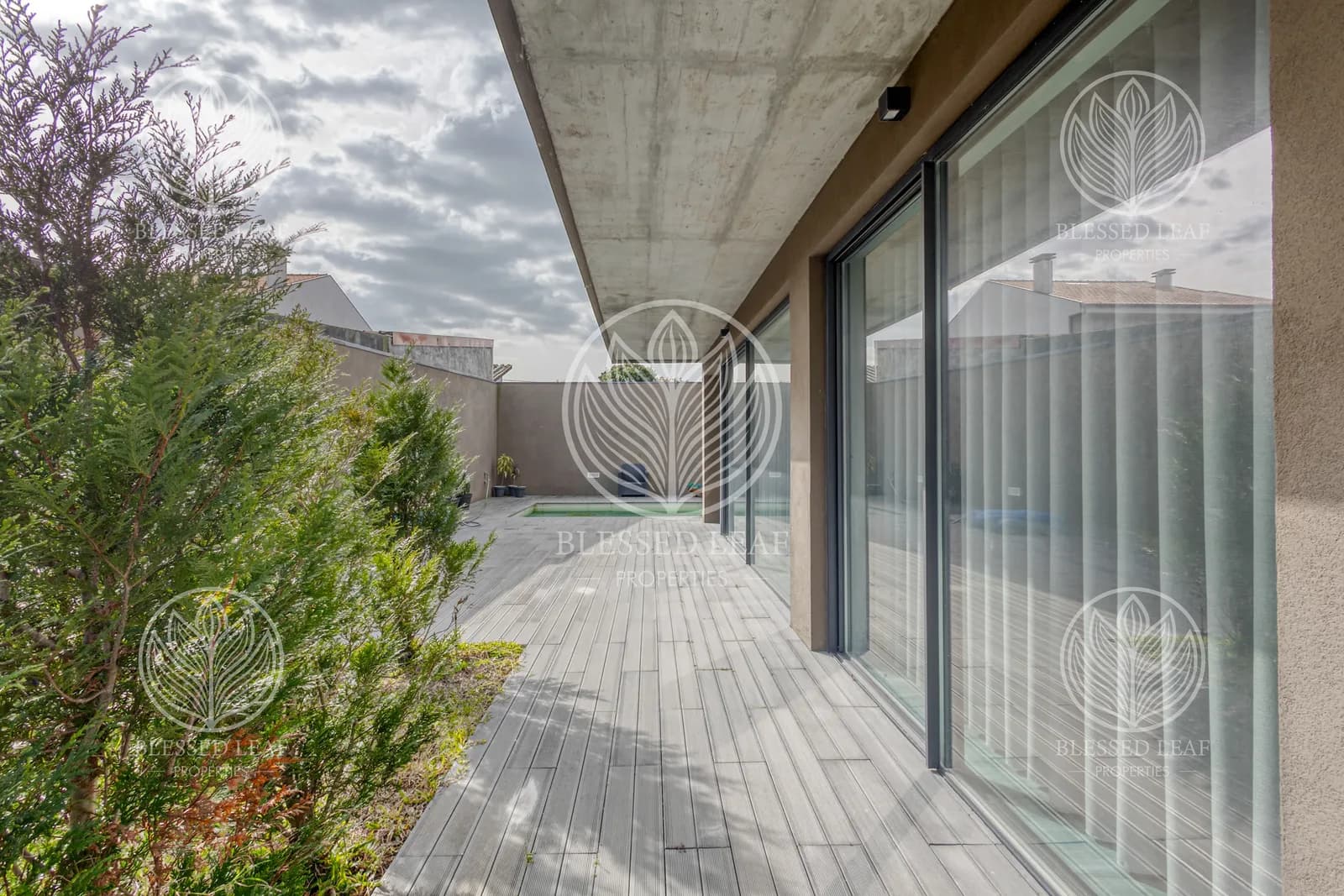 Moradia T3 Como Nova em Perafita — Piscina, Garagem Ampla e Localização de Excelência thumbnail 8